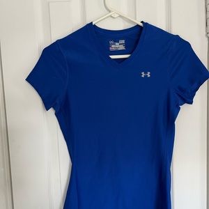 UnderArmour women’s fitted HeatGear blue tee size small